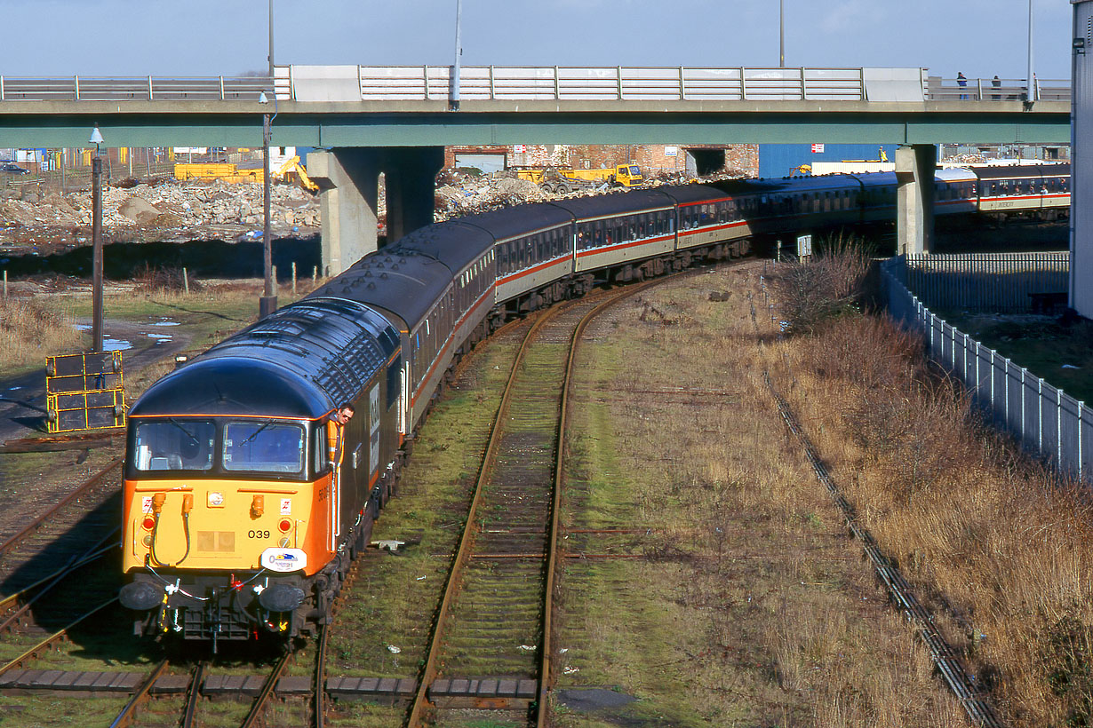 56039 Great Coates Sidings 18 February 1995