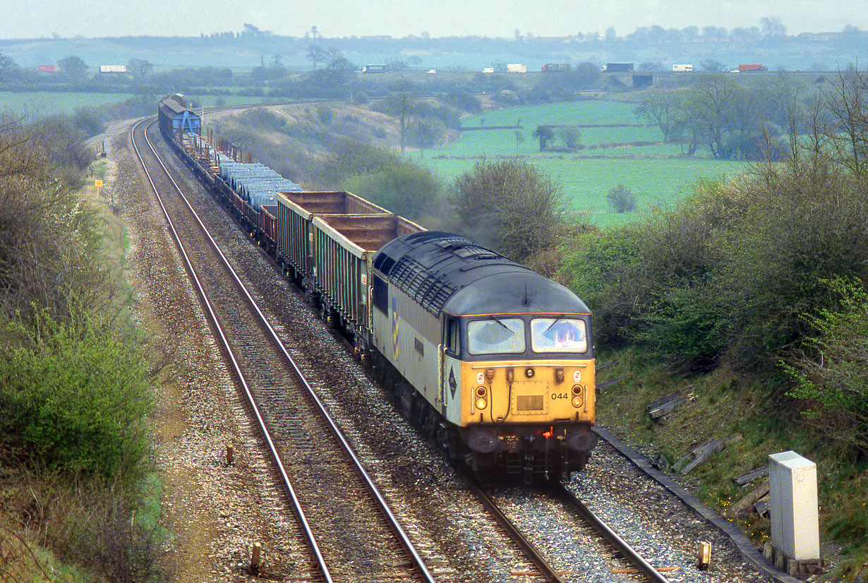 56044 Callow Hill 10 April 1992