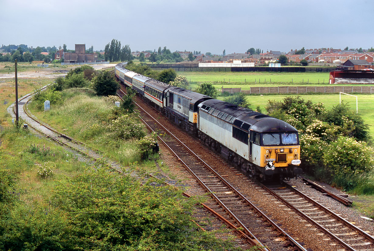 56098 & 58001 Kiveton Park 19 June 1999