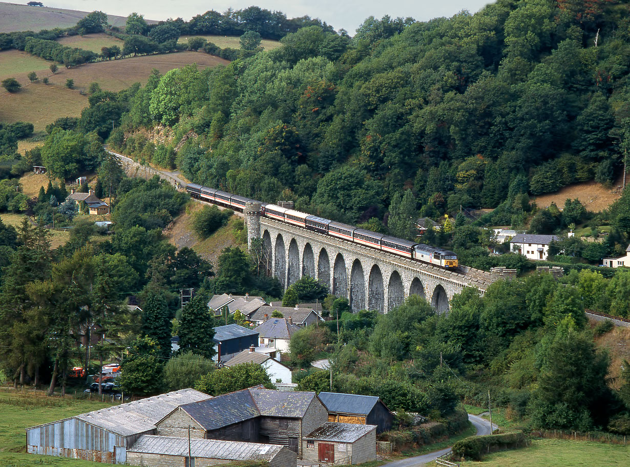 56114 Knucklas Viaduct 2 September 1995