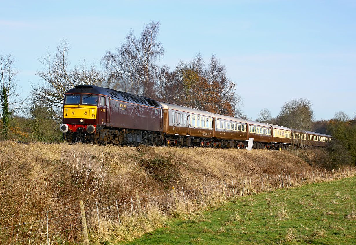 57011 Heyford 10 December 2011