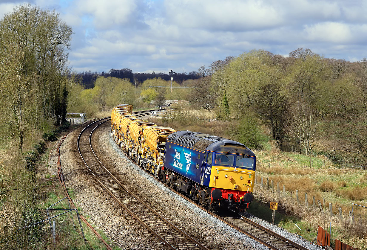 57002 Kintbury 12 April 2021