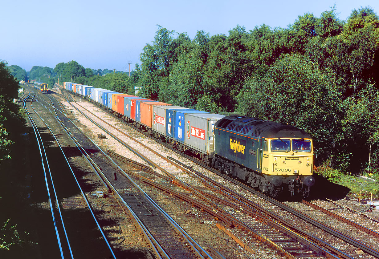 57006 Worting Junction 16 July 2001