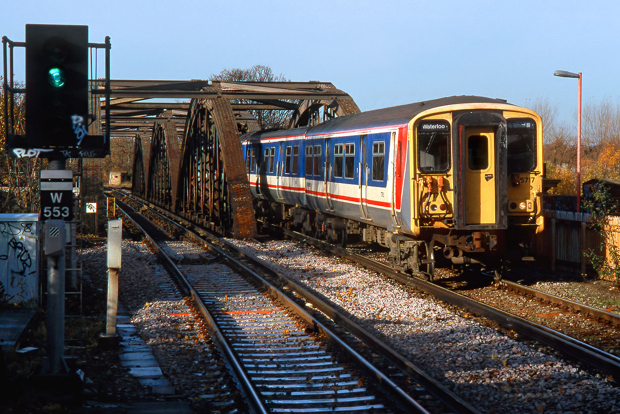 5717 Barnes Bridge 27 November 1999