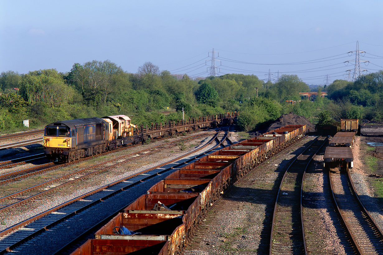 58005 Hinksey 28 April 1999