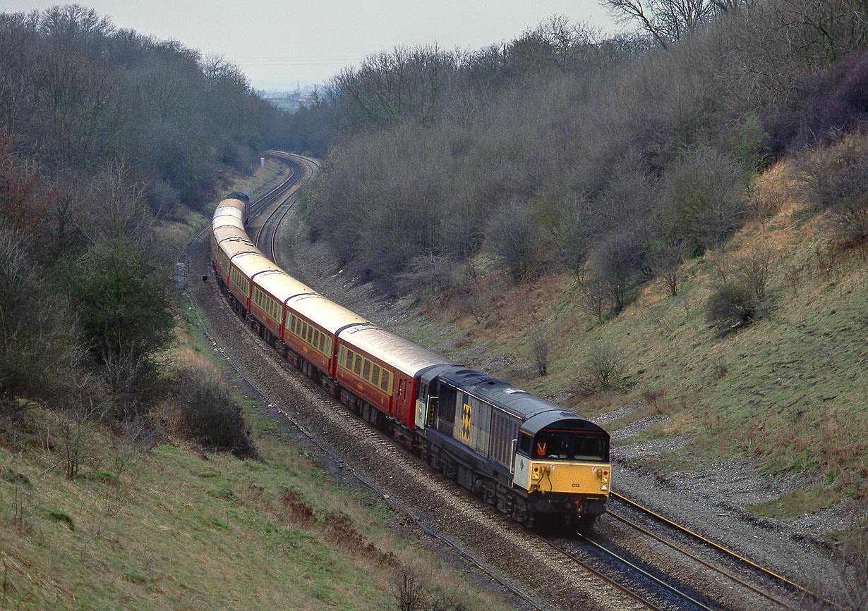 58013 Harbury 28 March 1992