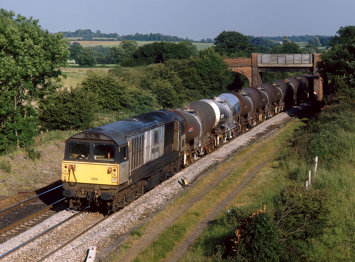 58020 Overthorpe 16 June 1999