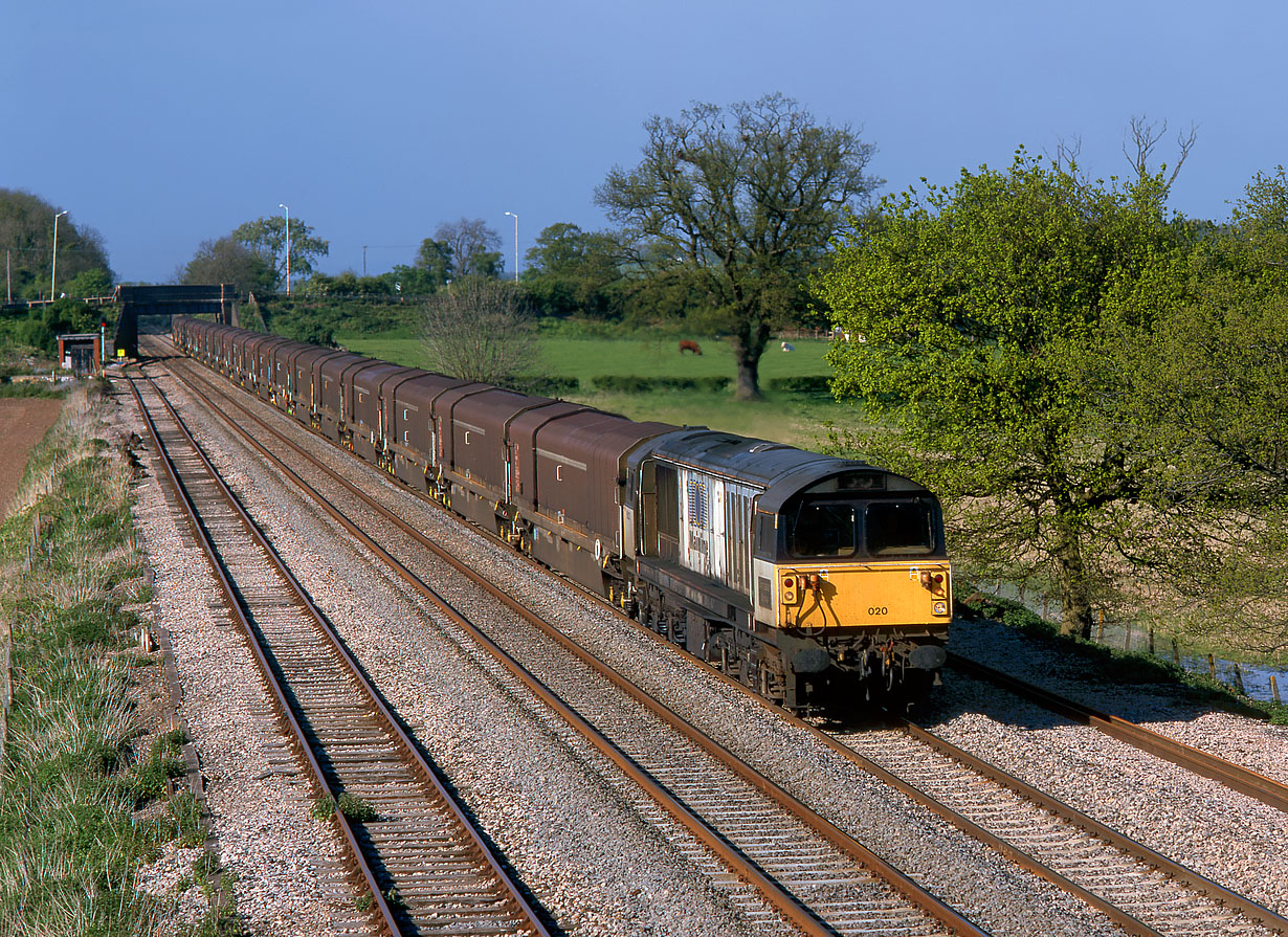 58020 Spetchley 30 April 1999