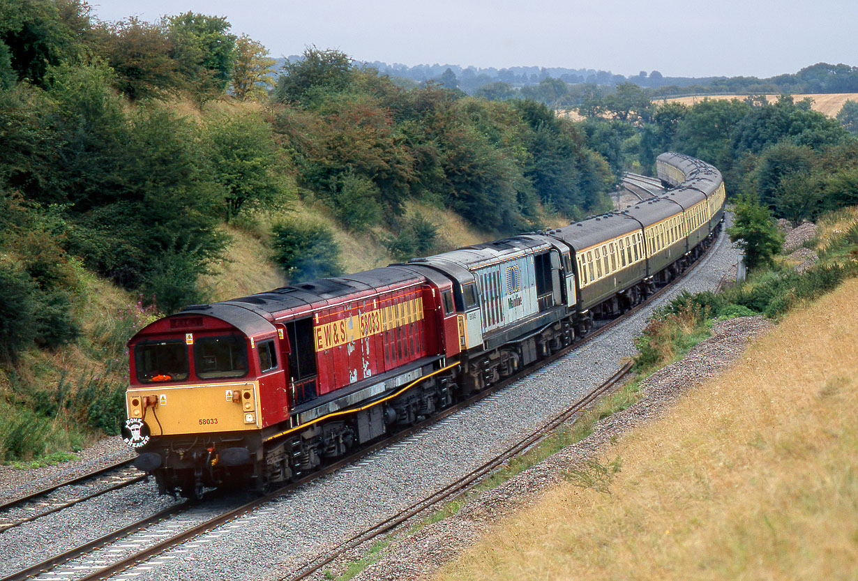 58033 & 58045 Tackley 26 August 2002