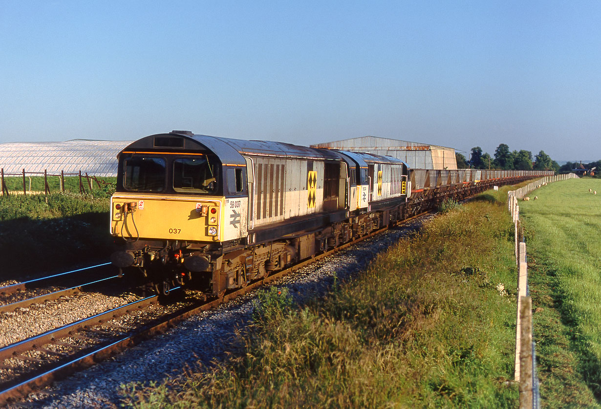 58037 & 58024 Culham 10 July 1991