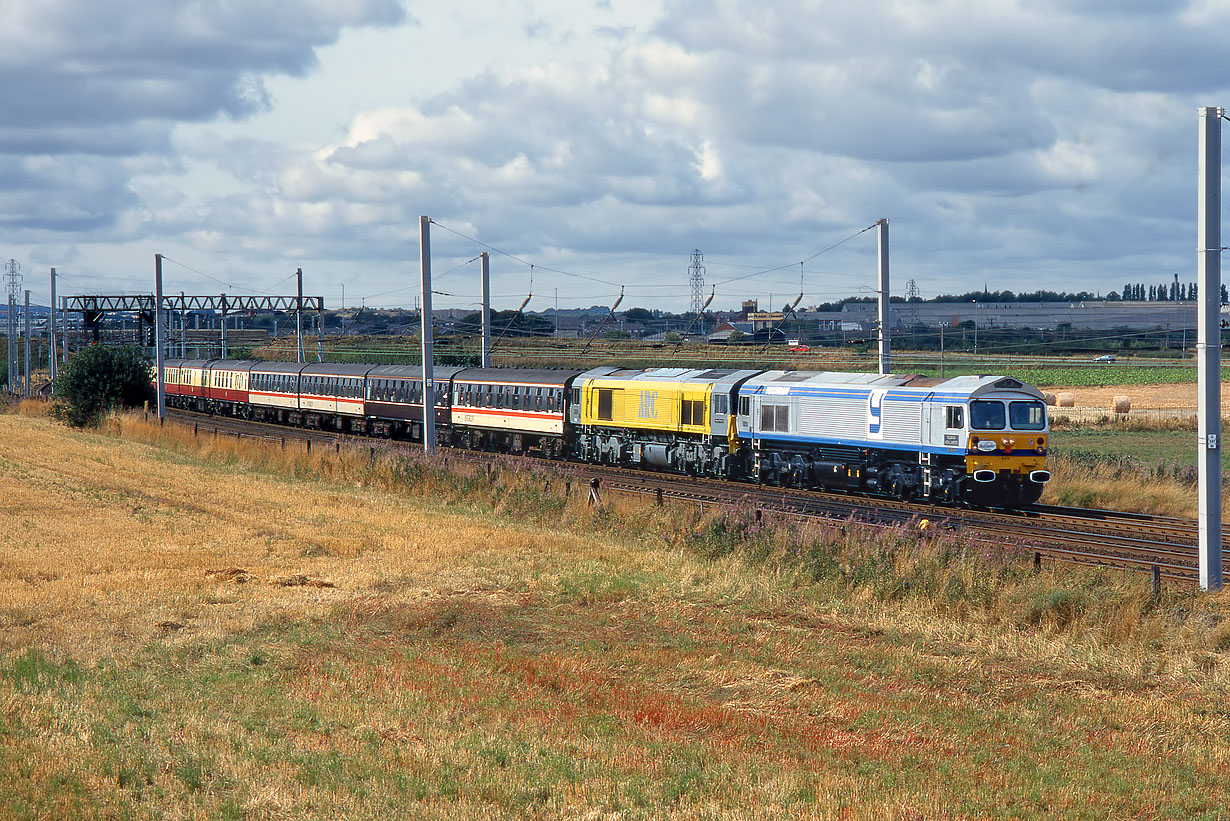 59003 & 59101 Winwick 28 August 1995