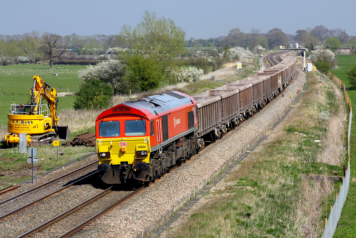 59204 Shrivenham (Ashbury Crossing) 20 April 2015