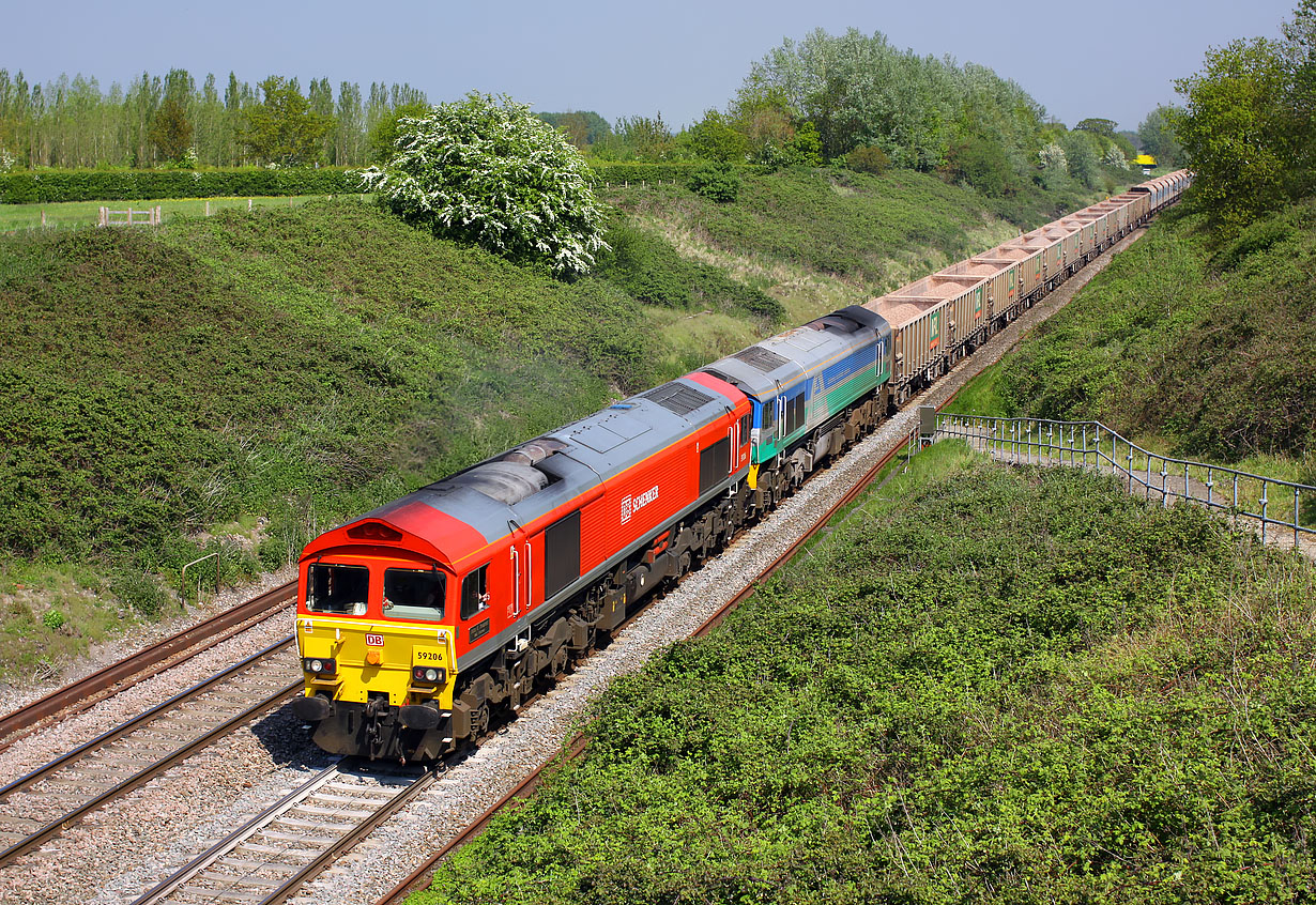 59206 & 59005 Baulking 22 May 2012