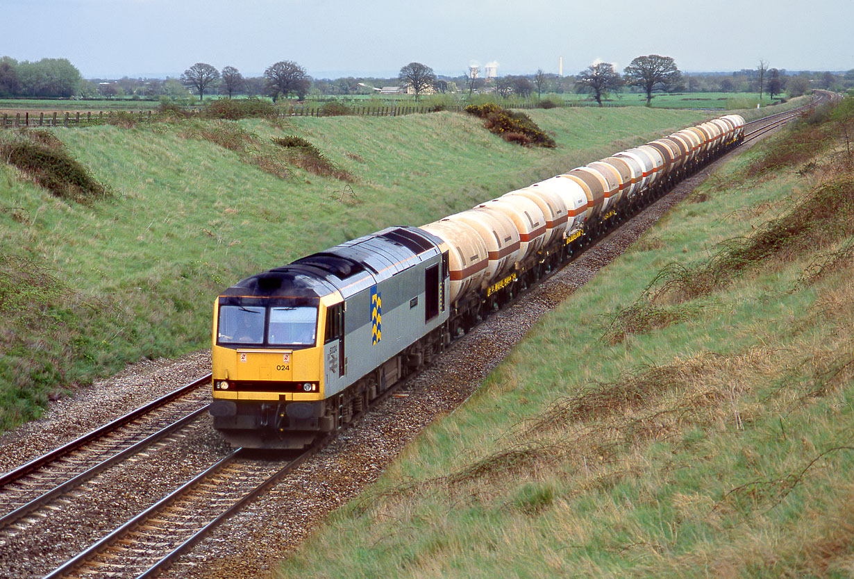 60024 Baulking 21 April 1992