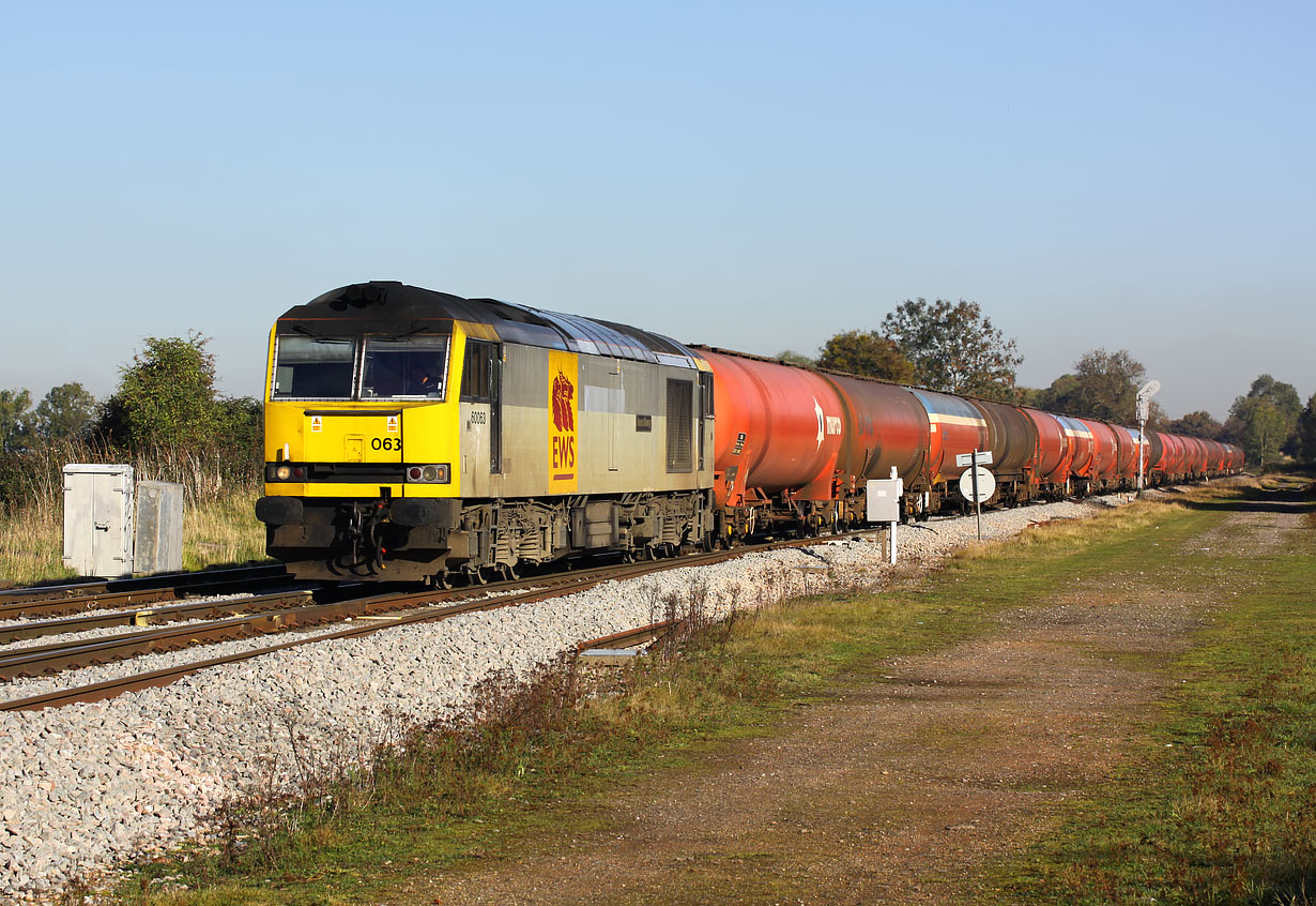 60063 Standish Junction 25 October 2010