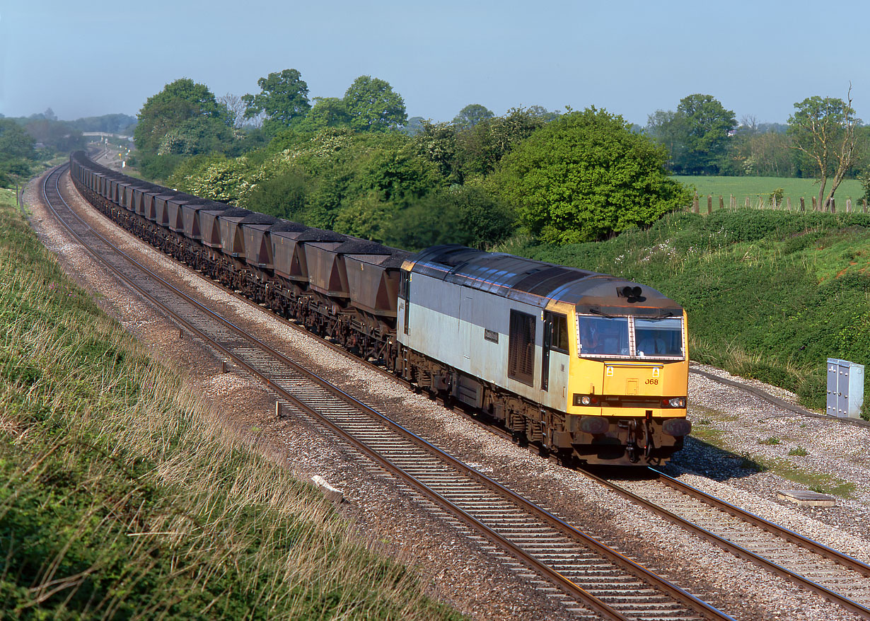 60068 Compton Beauchamp 21 May 2001