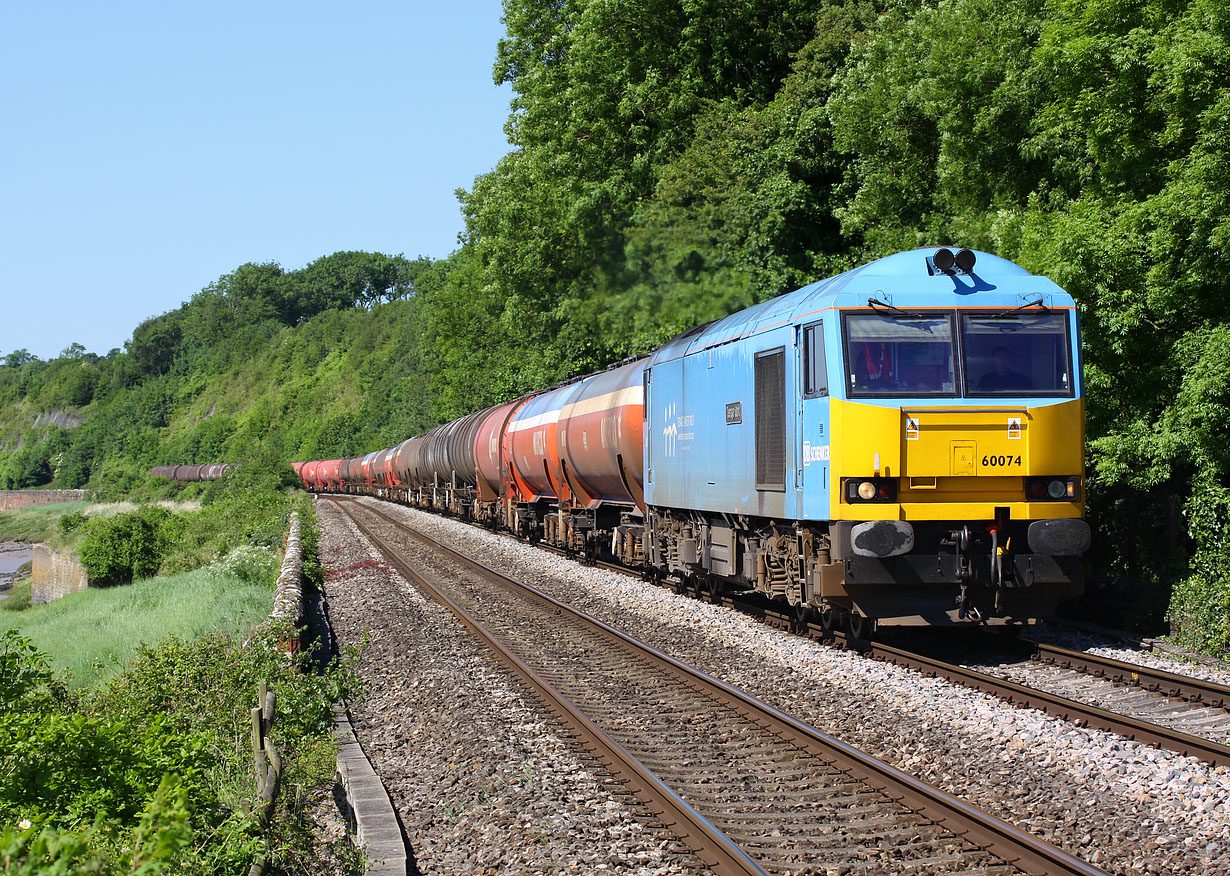 60074 Gatcombe 2 June 2009