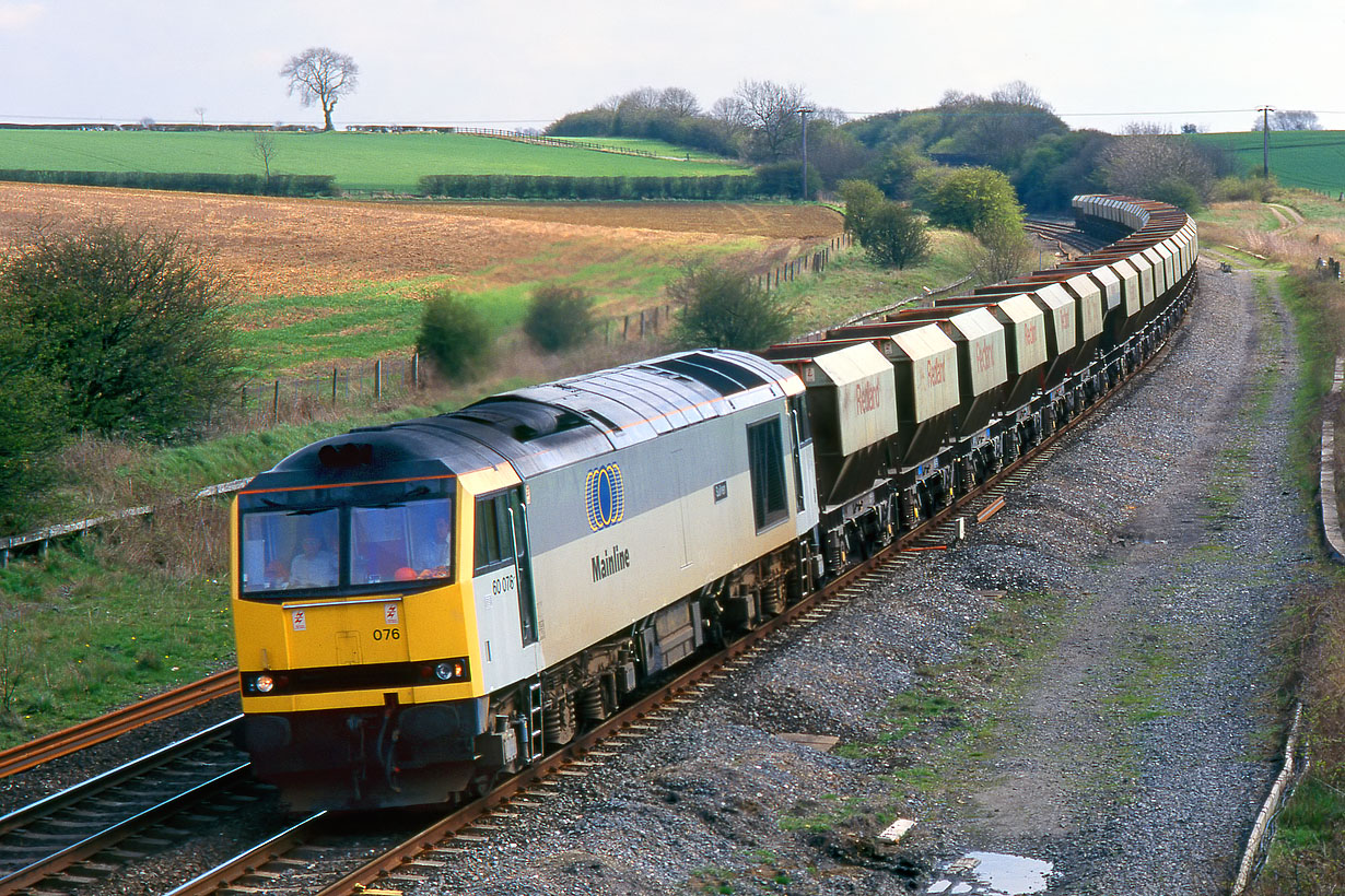 60076 Kibworth Harcourt (Wistow Road) 25 April 1996