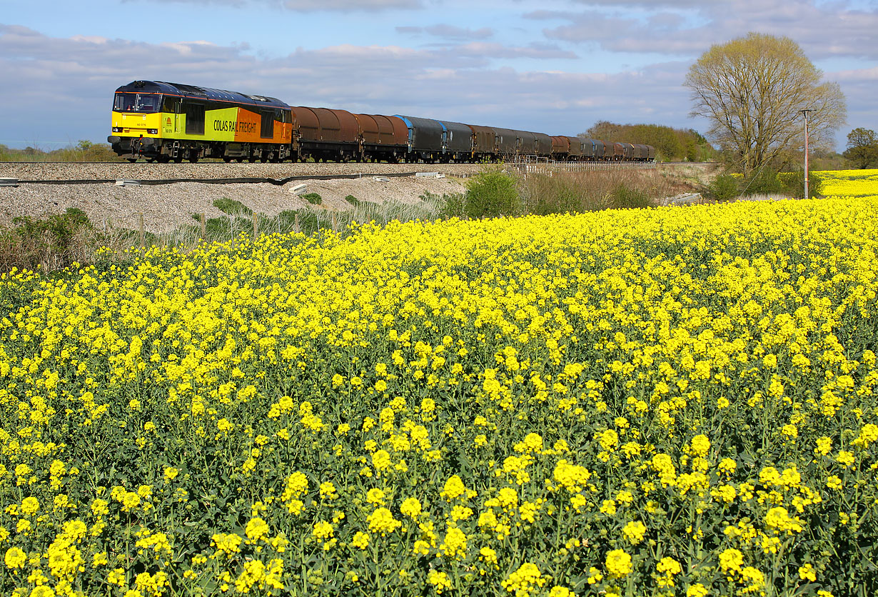 60076 Uffington 22 April 2015