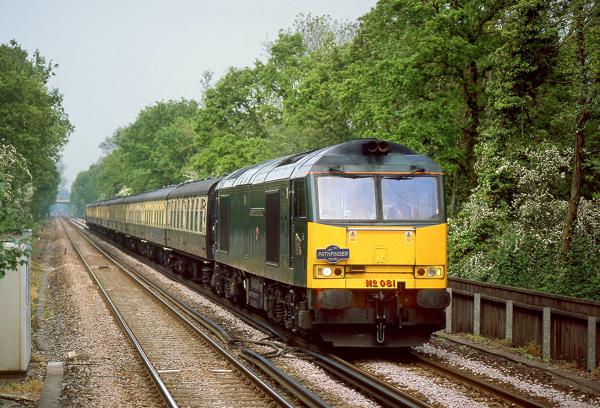 60081 Nutfield 11 May 2002