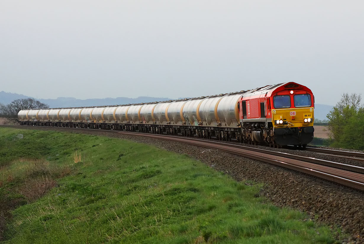 66017 Tredington 21 April 2018