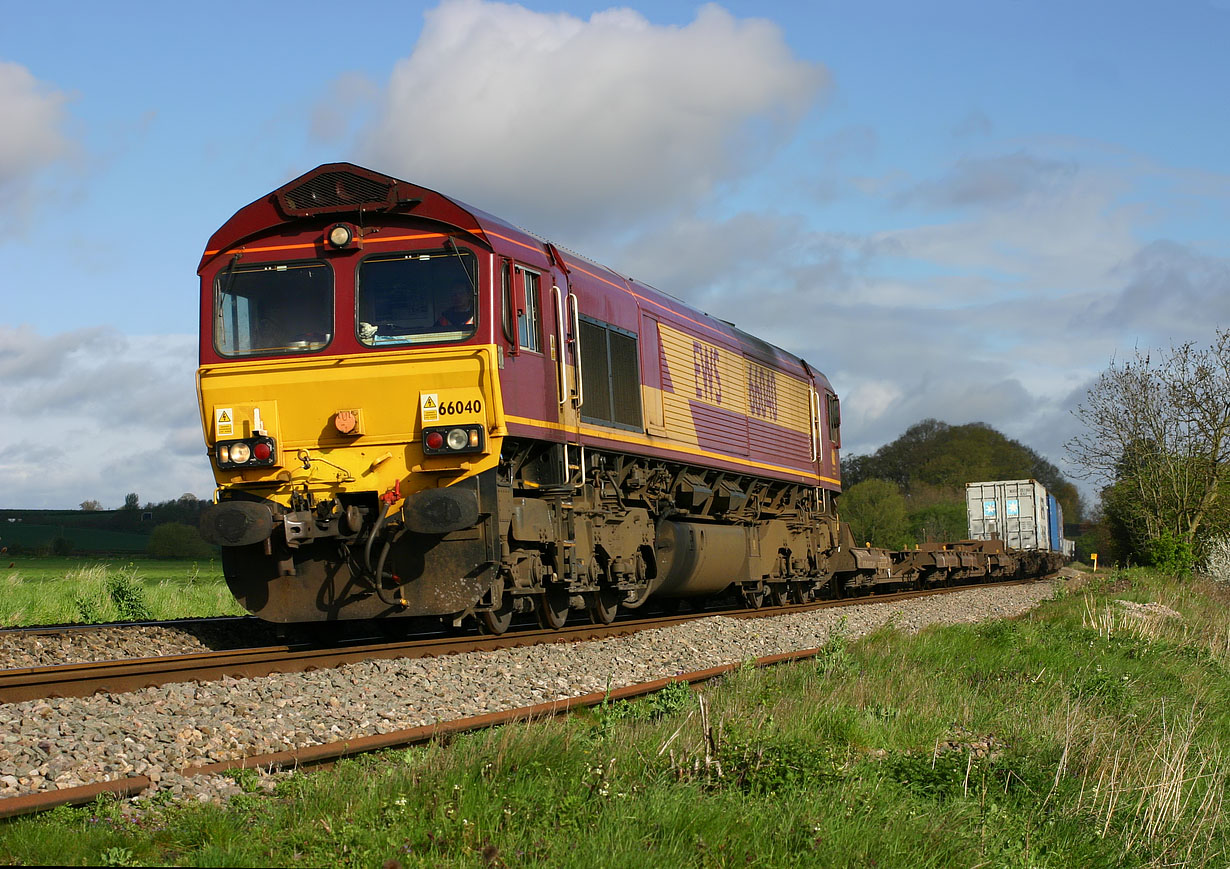 66040 Kings Sutton 28 April 2008