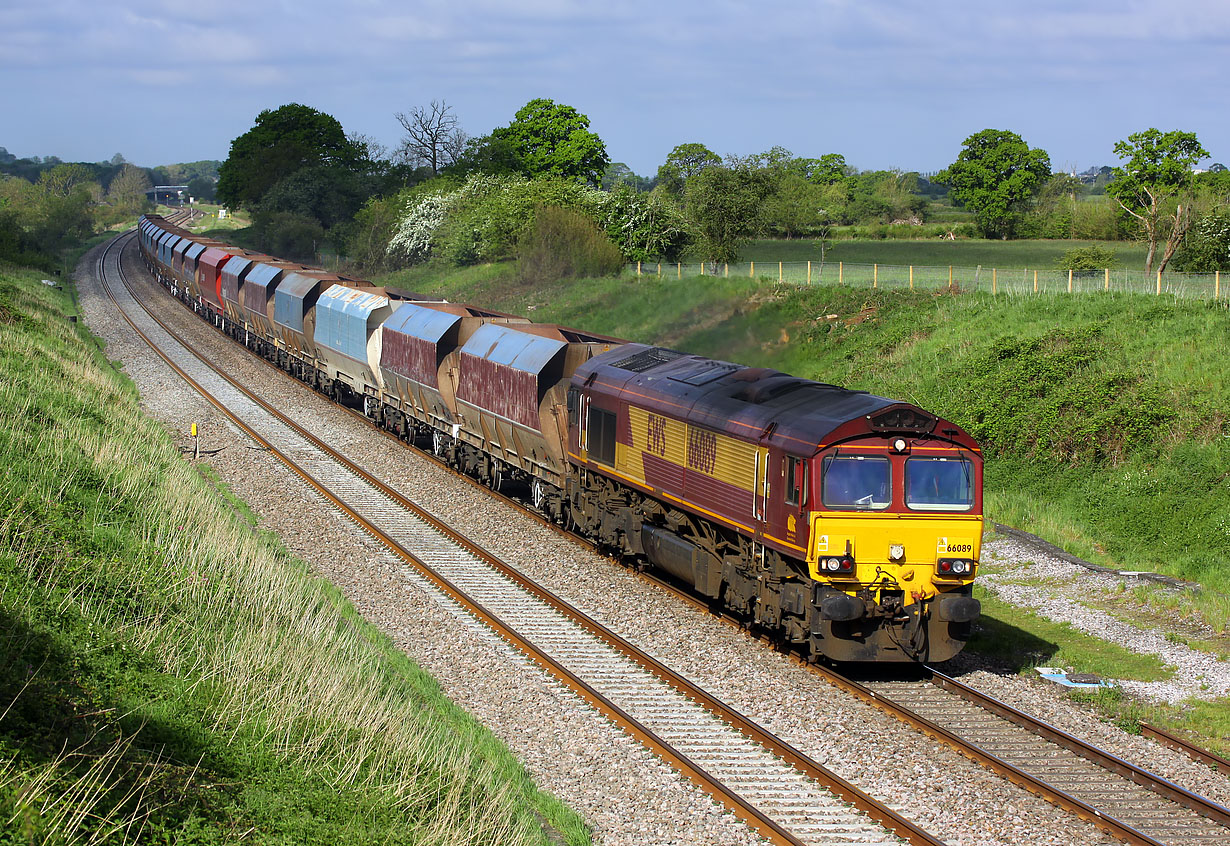 66089 Compton Beauchamp 16 May 2016