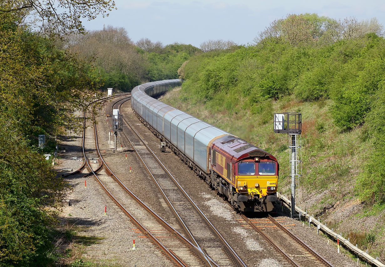 66093 Fenny Compton 22 April 2009