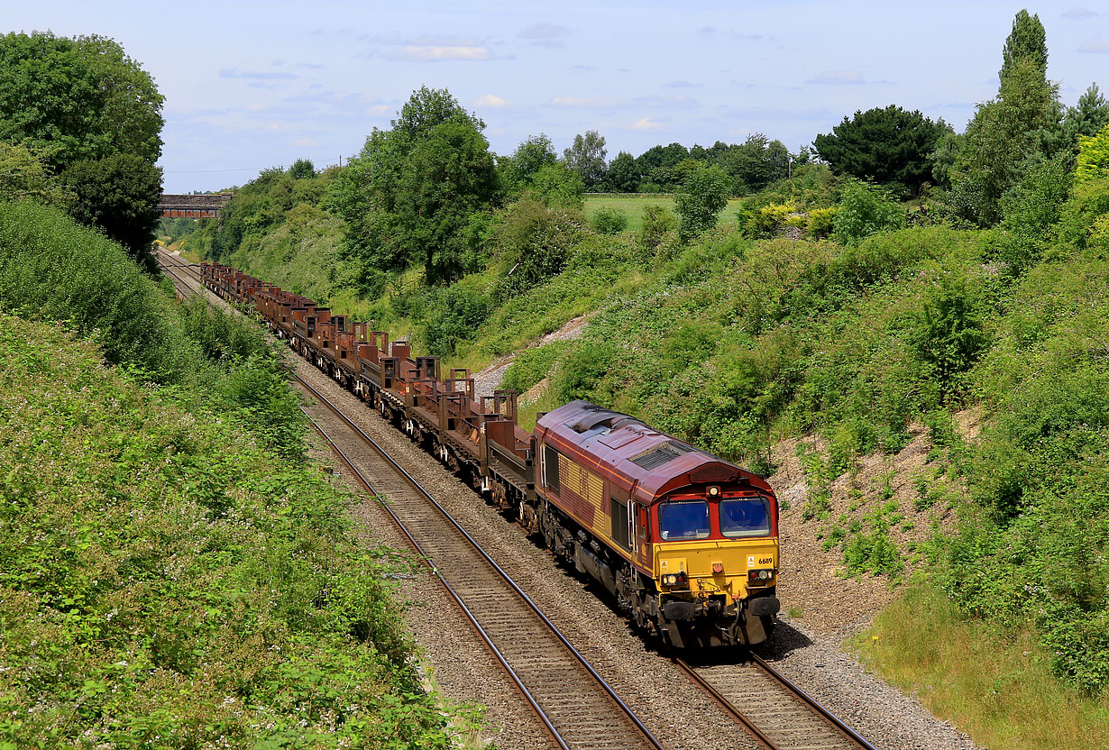 66119 Bredon 8 July 2022