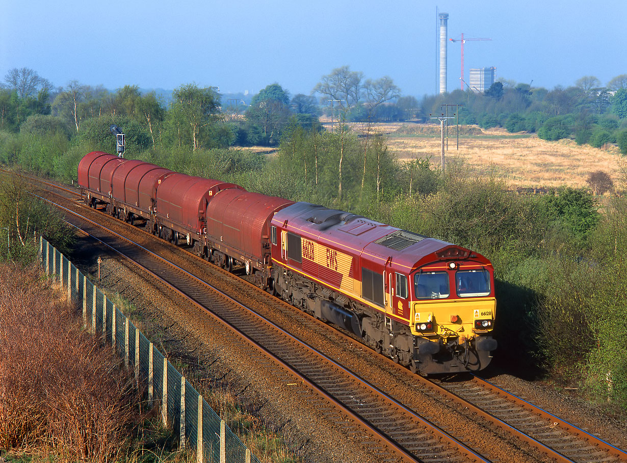 66128 Goole (Potters Grange Junction) 17 April 2003