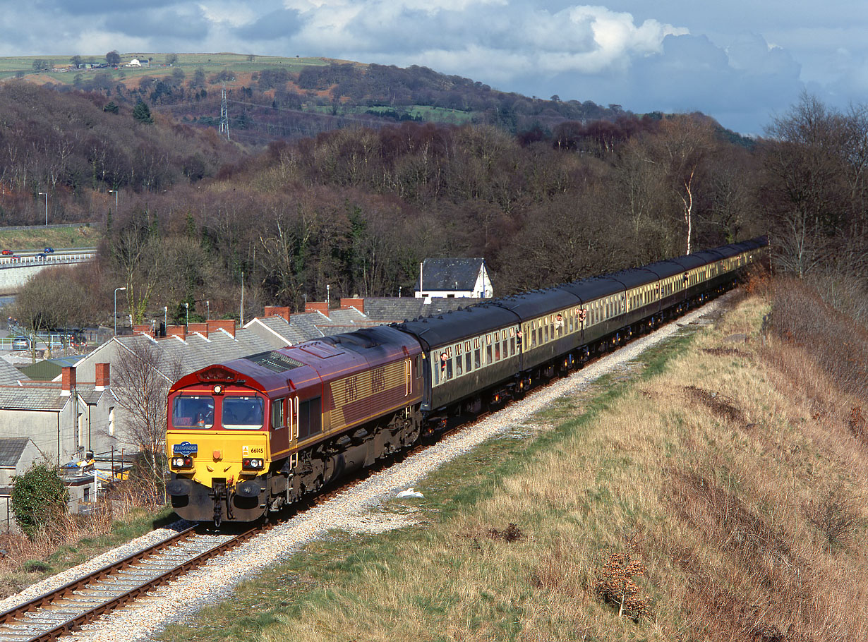 66145 Tonna 16 March 2002