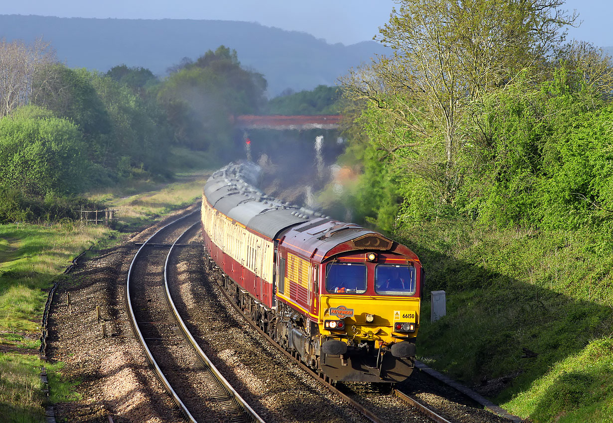 66150 Little Haresfield 4 May 2015