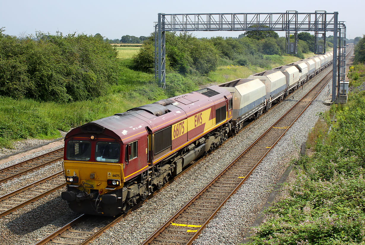 66175 Denchworth 27 July 2012