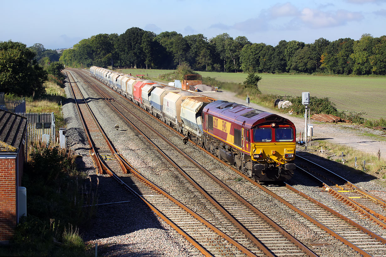 66207 Woodborough 11 October 2016