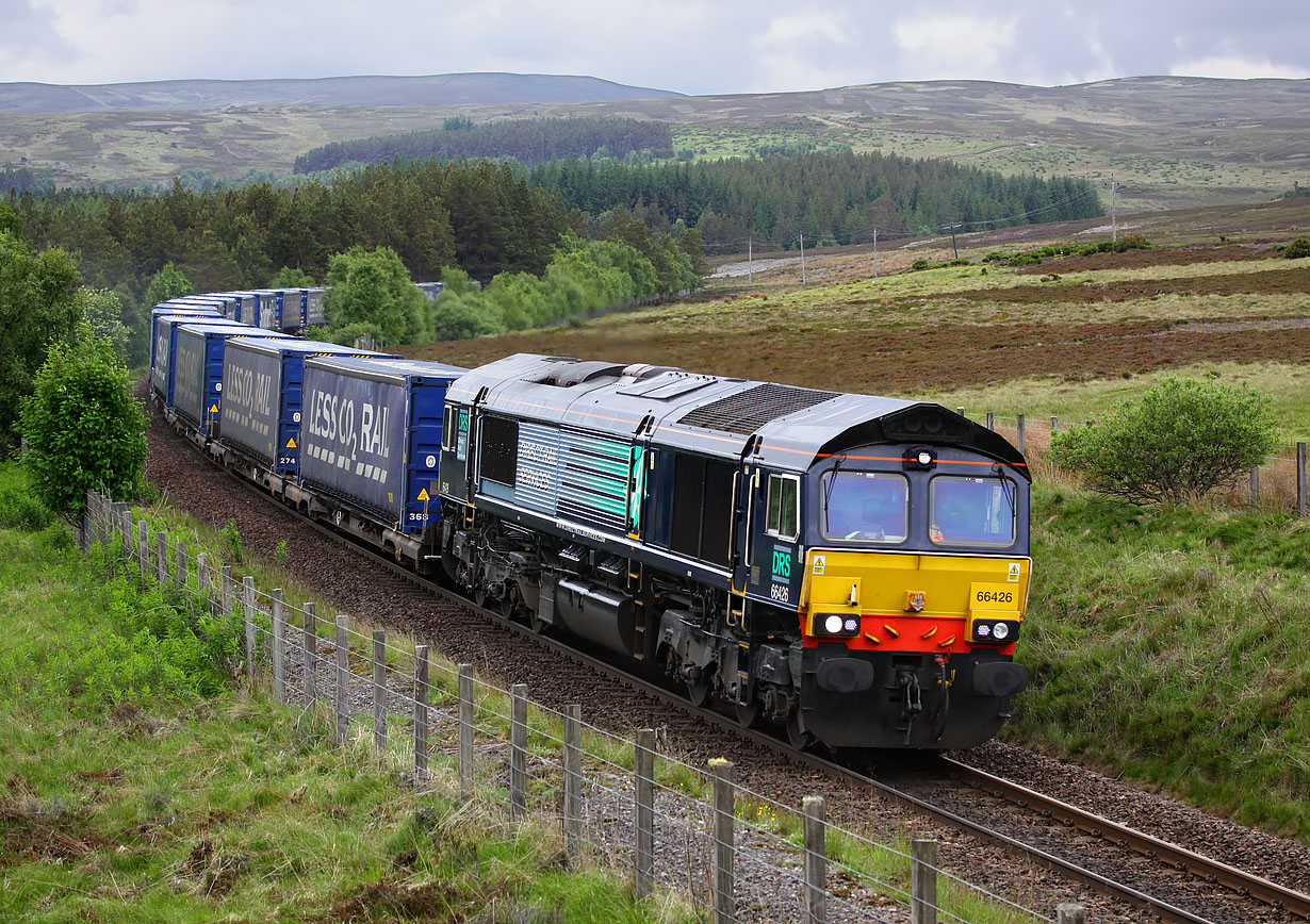 66426 Tomatin 26 June 2013