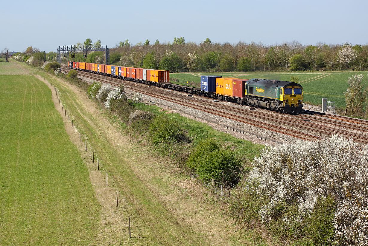 66501 Denchworth (Circourt Bridge) 15 April 2014