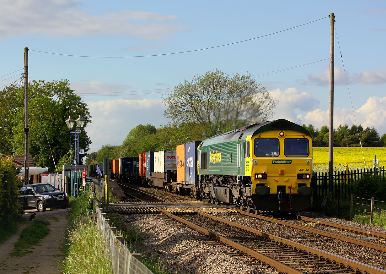 66502 Tackley 21 May 2009