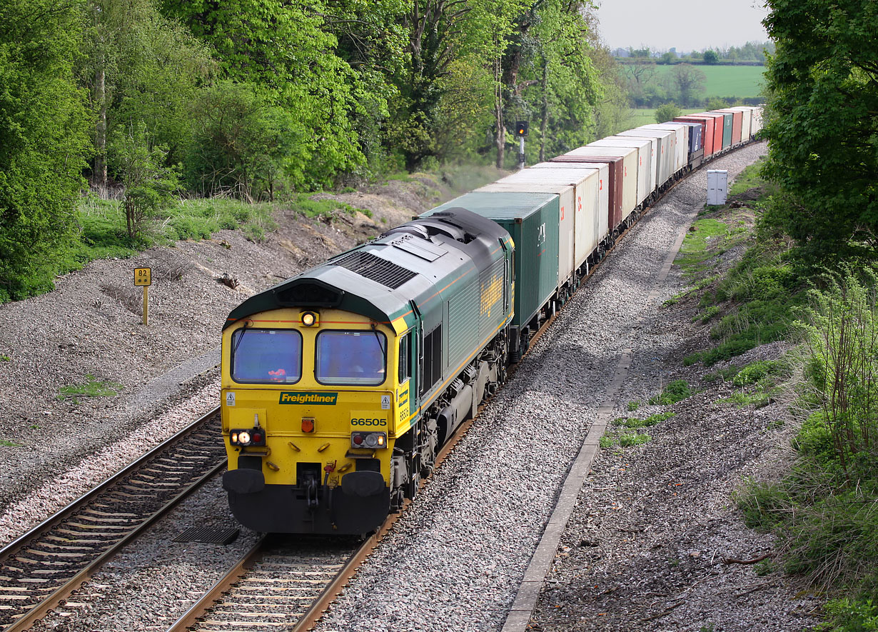 66505 Kings Sutton 23 April 2009