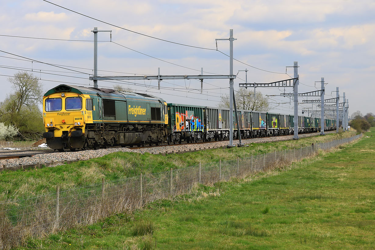 66518 Shrivenham (Ashbury Crossing) 14 April 2021