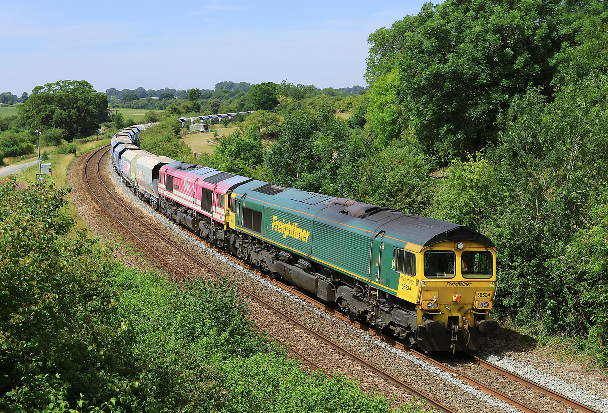 66524 & 66587 Crofton 4 July 2025