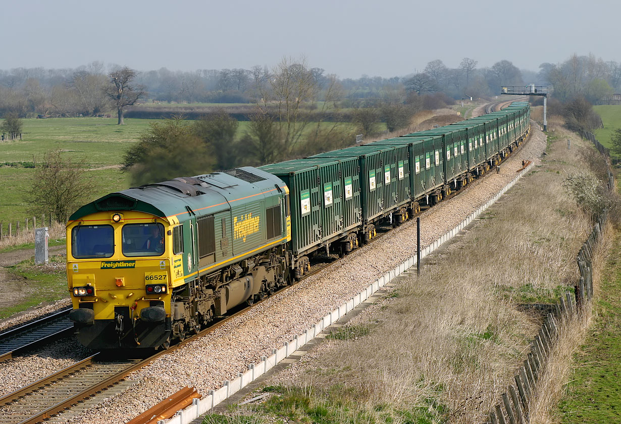 66527 Shrivenham (Ashbury Crossing) 2 April 2007