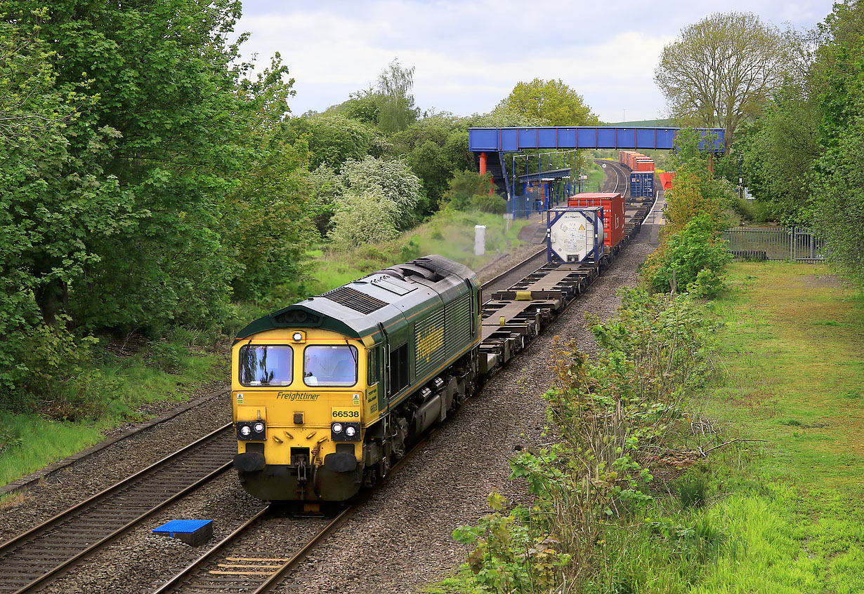 66538 Kings Sutton 25 May 2021