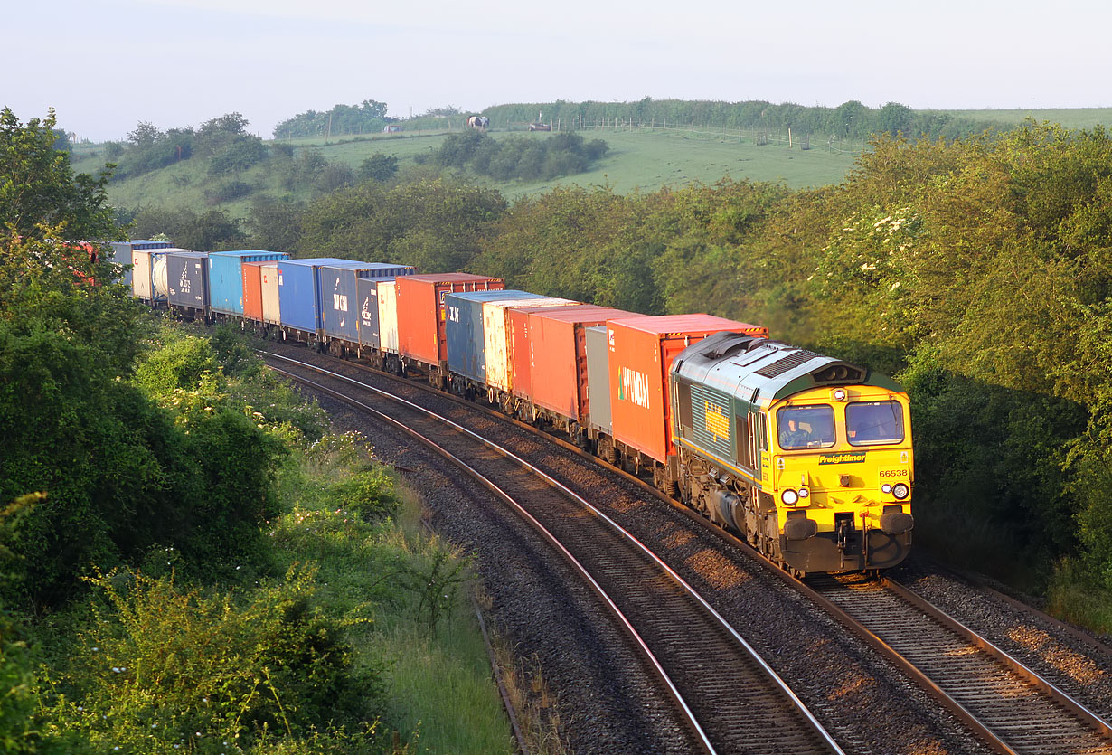 66538 Tackley 25 June 2012