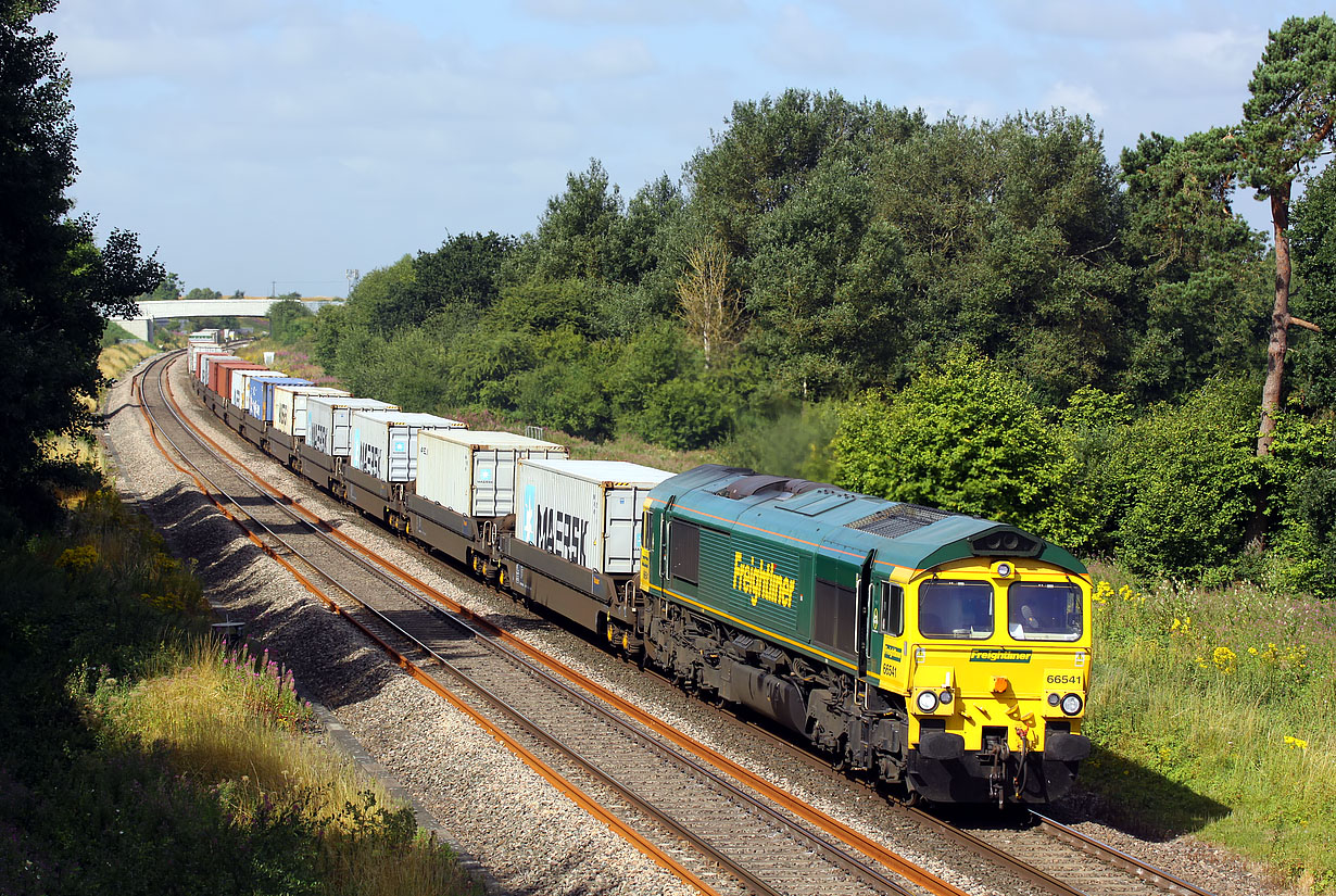 66541 Shrivenham (Ashbury Crossing) 9 August 2016