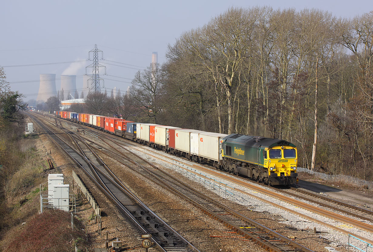 66541 South Moreton (Didcot East) 8 March 2011