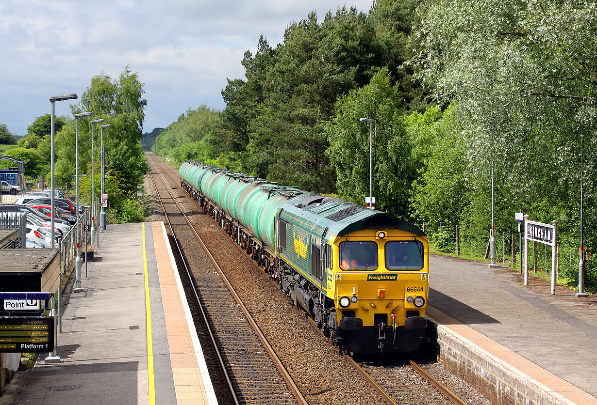 66544 Kingham 17 June 2015