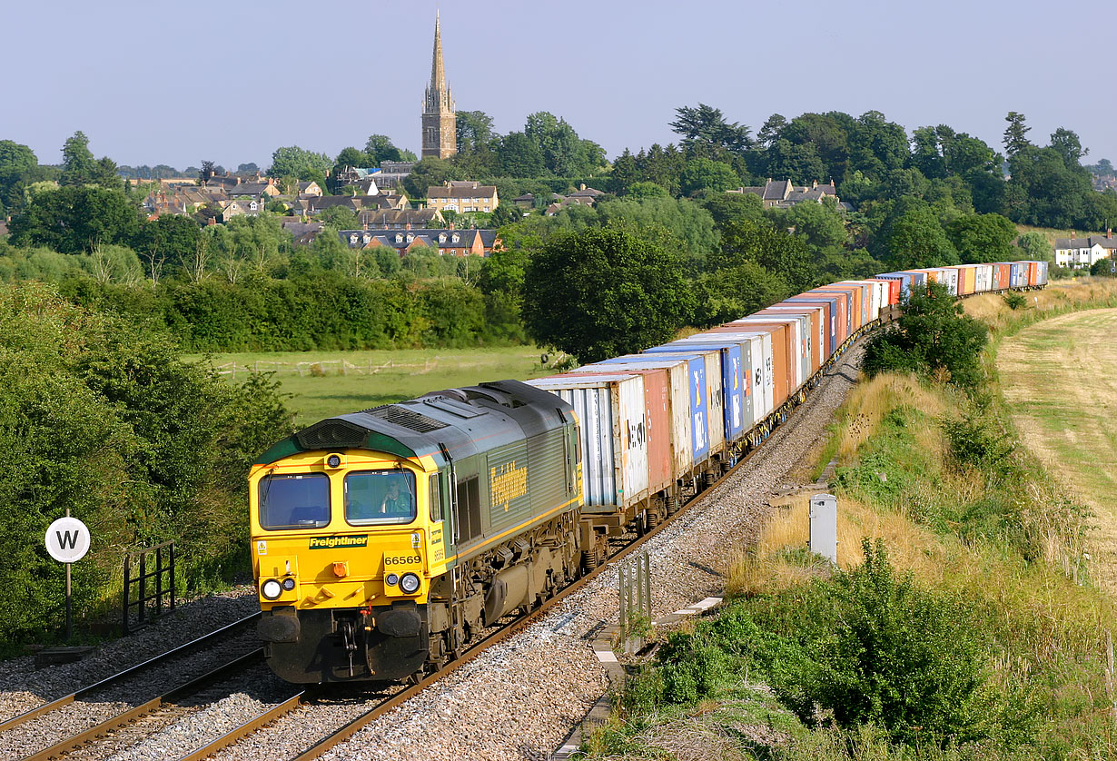 66569 Kings Sutton 24 July 2006