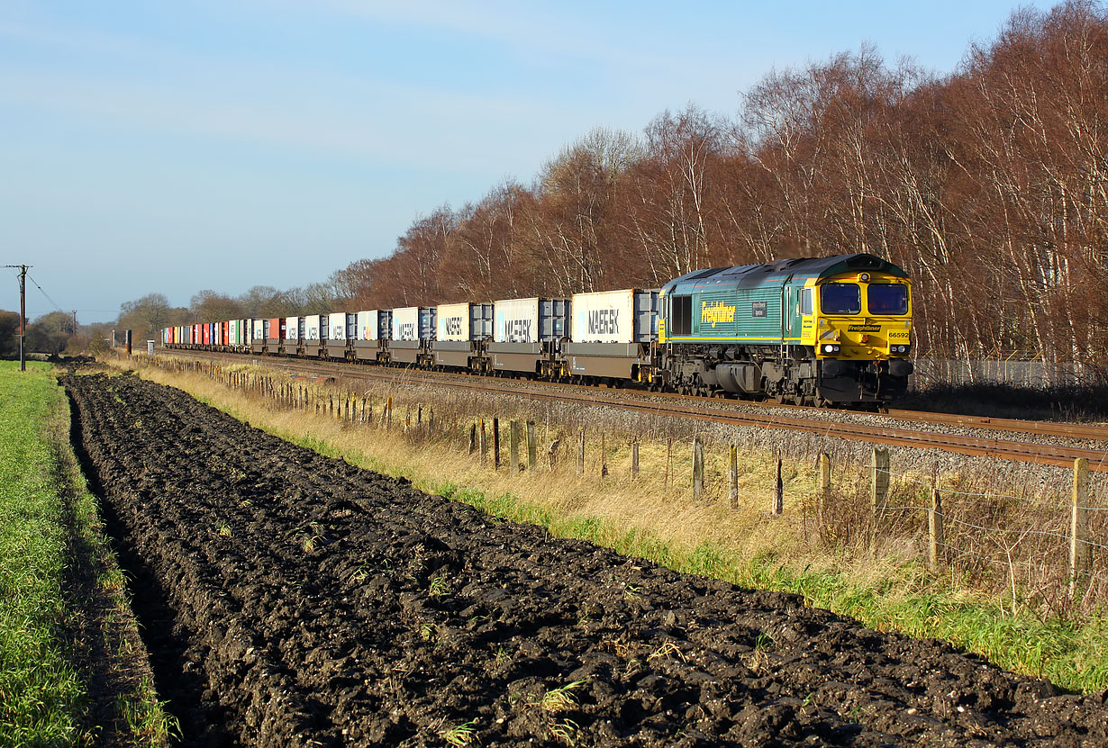 66592 Steventon 9 December 2015