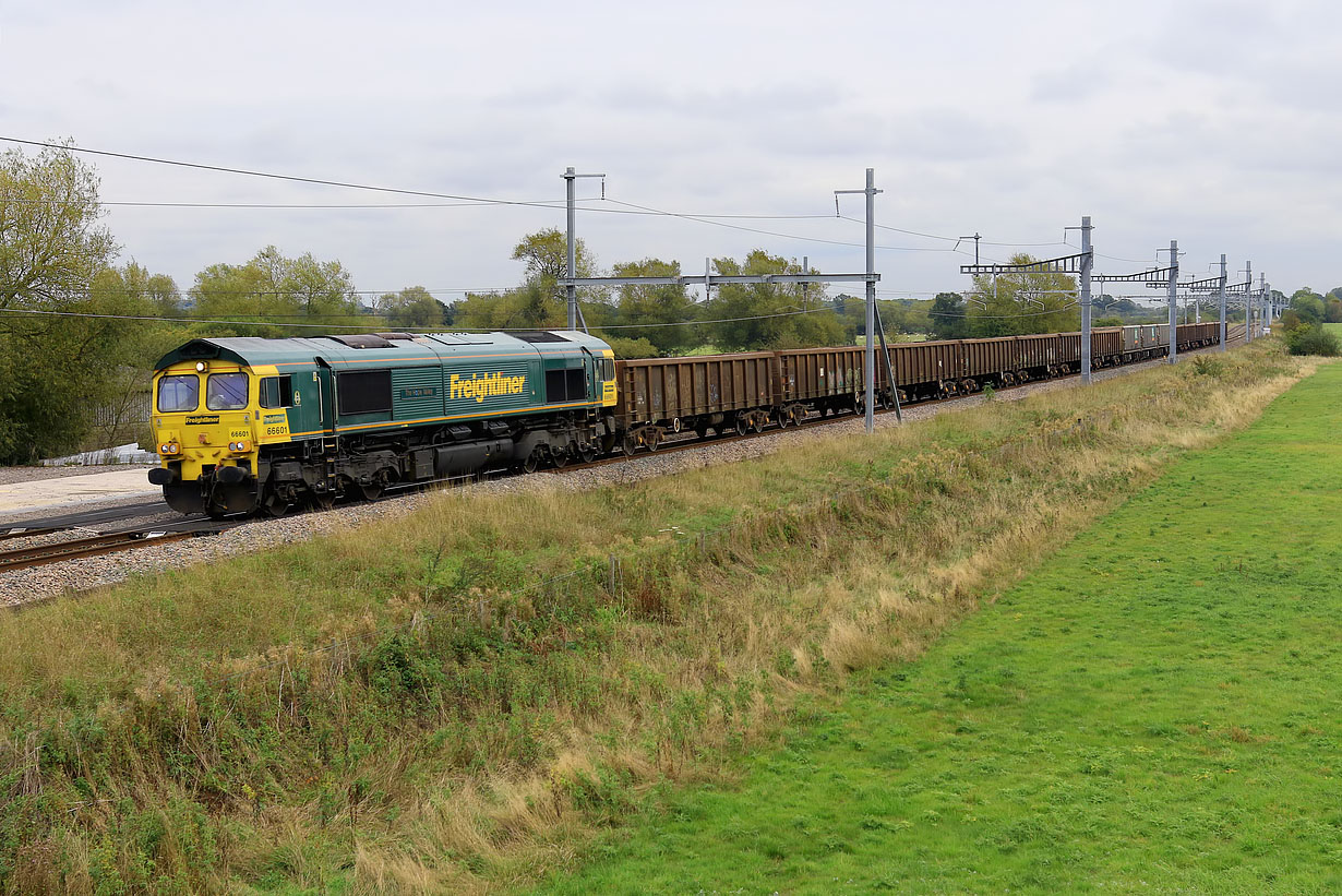 66601 Shrivenham (Ashbury Crossing) 5 October 2019