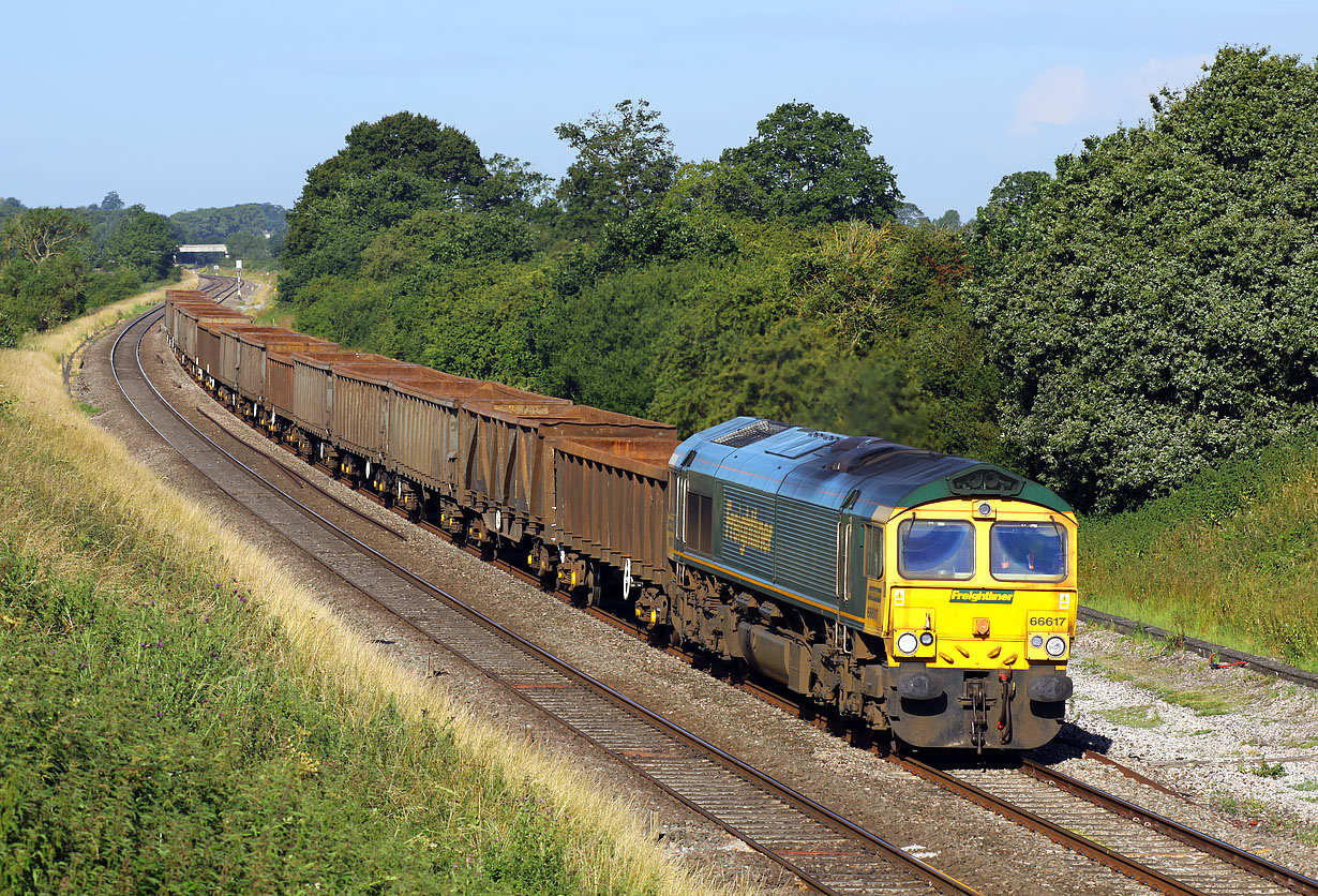 66617 Compton Beauchamp 7 July 2014